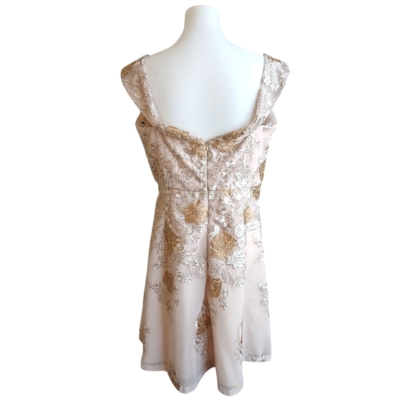 Calvin Klein Embroidered Nude/Blush Midi Off the Shoulder Strapless Sumner Dress - Picture 6 of 12